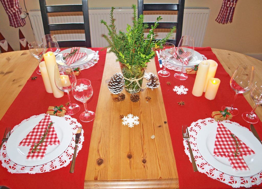 Weihnachtliche DIY Tischdeko + Weihnachtsgrüße Weihnachtliche DIY Tischdeko + Weihnachtsgrüße