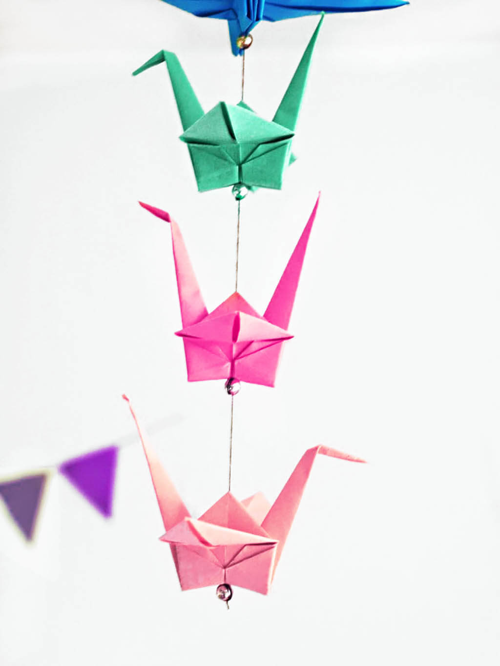 Diy Deko Buntes Mobile Aus Origami Kranichen Basteln