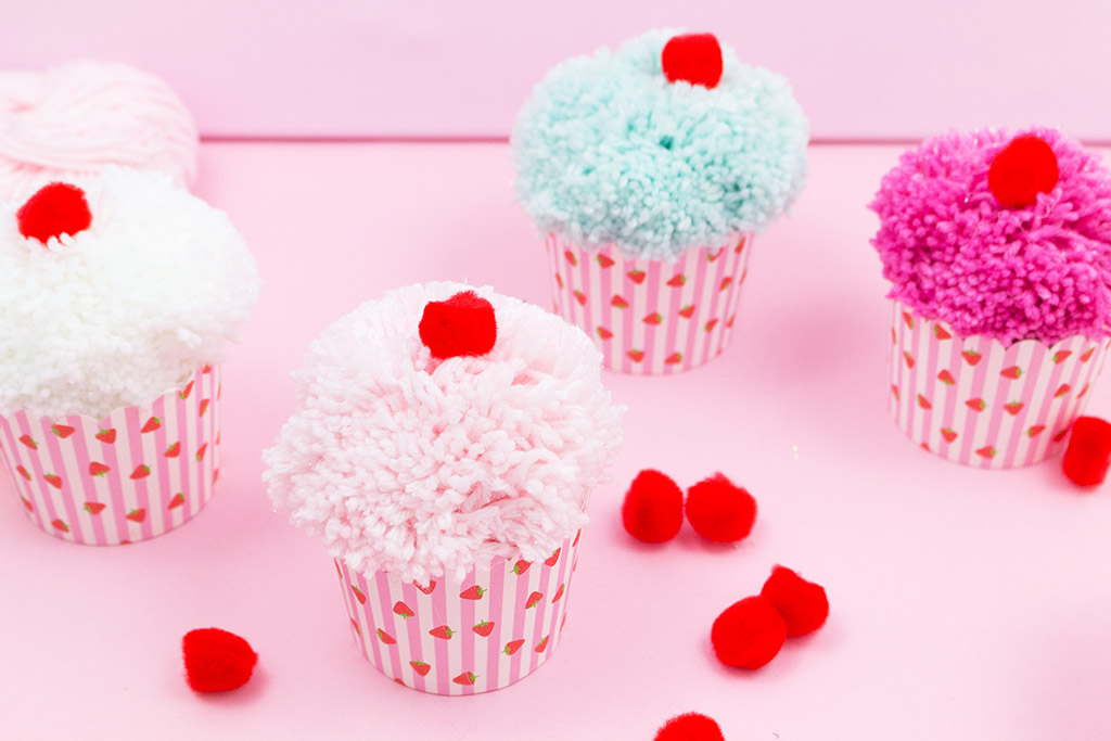 Frau Liebling - DIY Blog - Deko, Geschenke, Lettering, Geschenkidee, Wolle, Partydeko, Cupcake Girlande basteln
