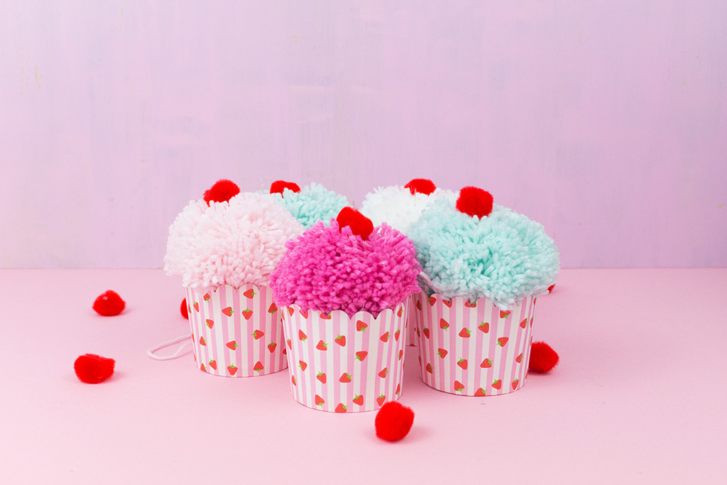 Frau Liebling - DIY Blog - Deko, Geschenke, Lettering, Geschenkidee, Wolle, Partydeko, Cupcake Girlande basteln