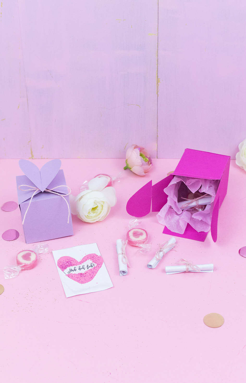 Frau Liebling - DIY Blog - Deko, Geschenke, Lettering, Geschenkidee und Geschenkverpackung, Herzschachtel und Rubbellose zum Valentinstag