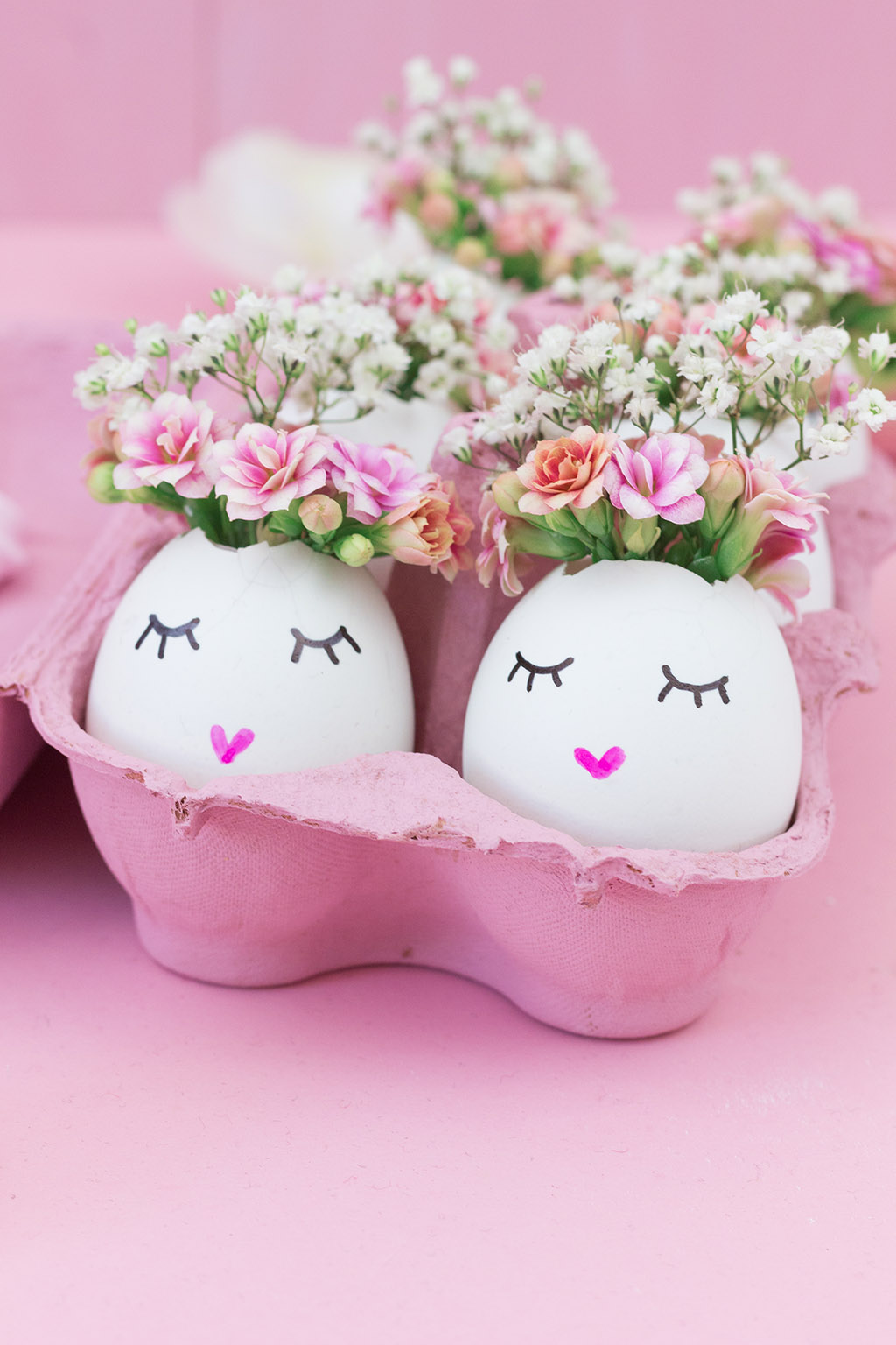 Frau Liebling - DIY Blog - Deko, Geschenke, Lettering - DIY Osterdeko: Vasen aus Eierschalen basteln - Ostereier kreativ gestalten