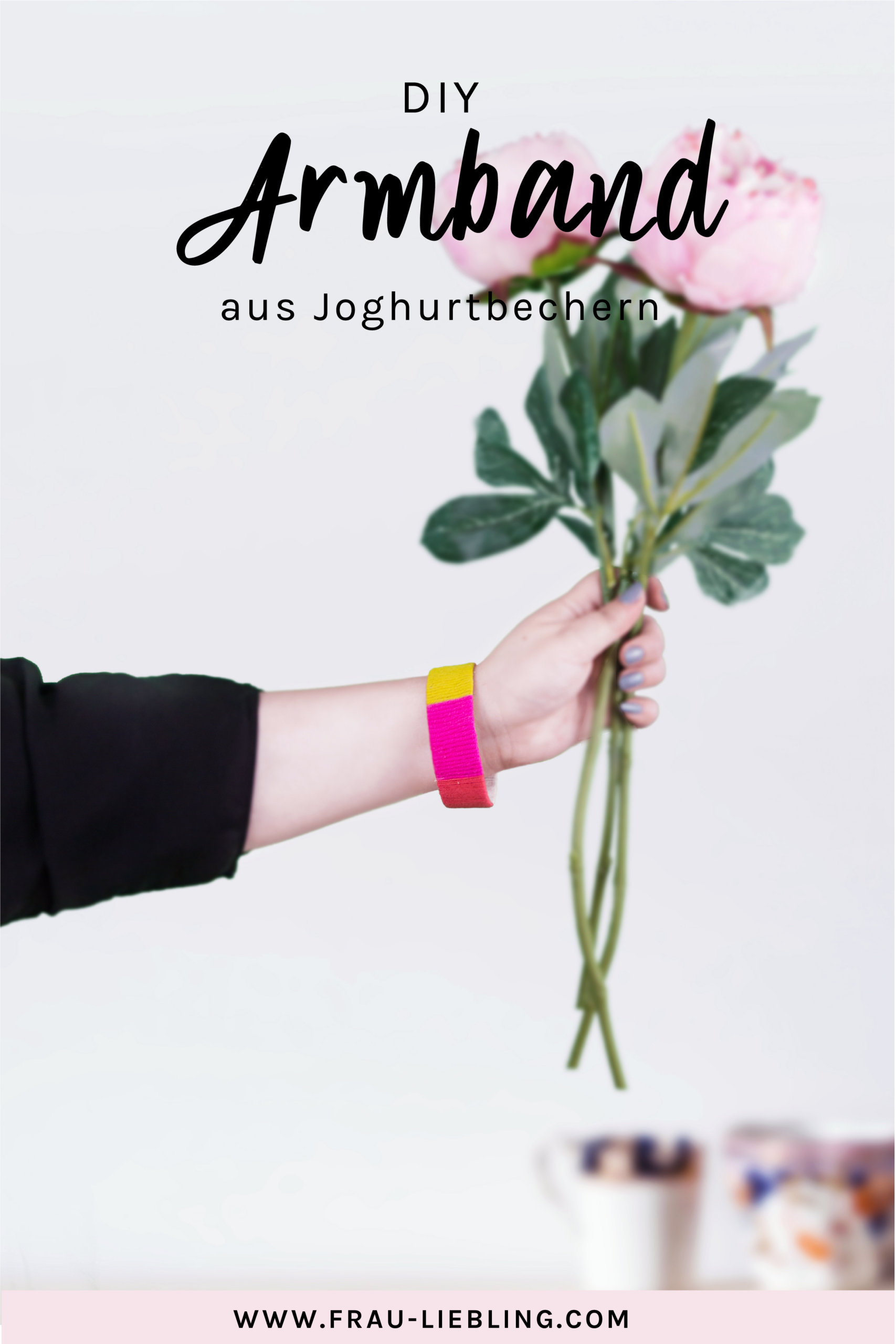 Frau Liebling - DIY Blog, Deko, Geschenke, Lettering - MIilchtrinker - DIY Schmuck.: Armband aus Joghurtbechern selber machen