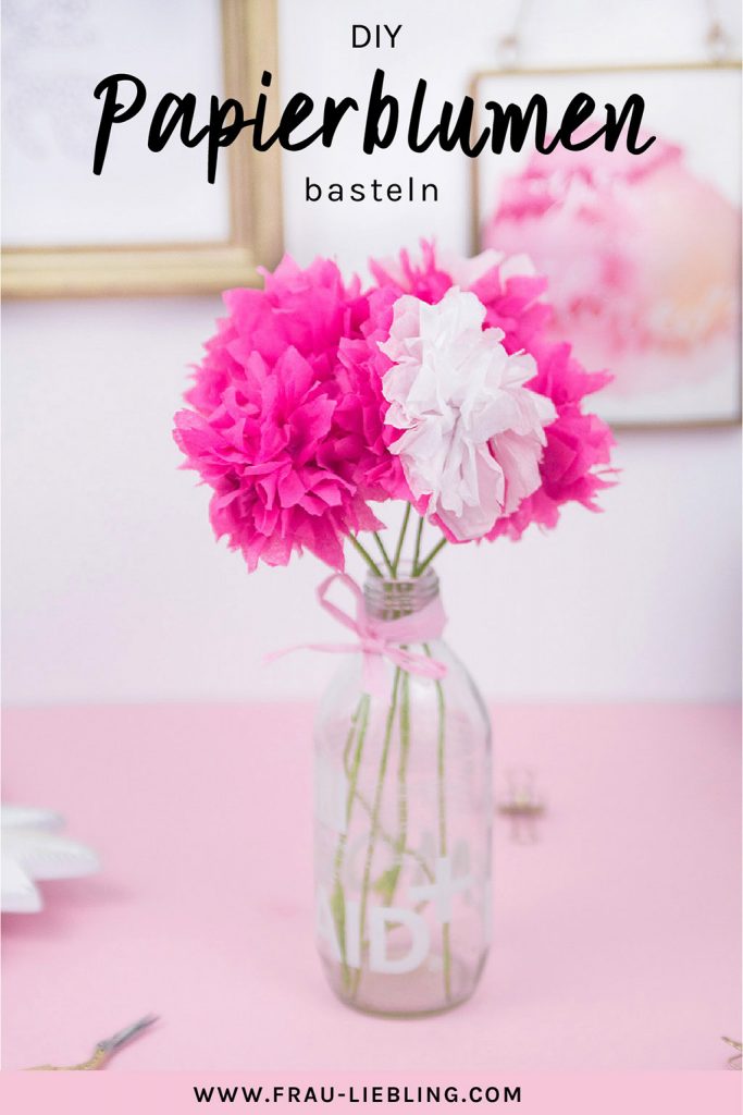 Frau Liebling - DIY Blog - Deko, Geschenke, Lettering - DIY Papierblumen basteln aus Servietten