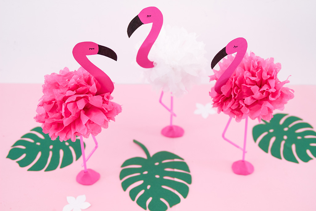 Frau Liebling - DIY Blog - Deko, Geschenke, Lettering - DIY Partydeko, Pompon Flamingos basteln