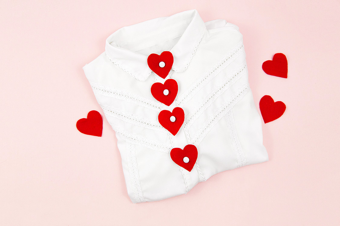DIY Valentinstag Accessoire: Herz Patches selber machen
